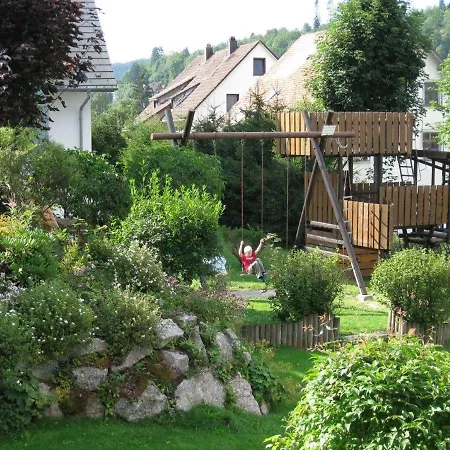 Schwarzwaldhaus Simmelehof Апартаменты Ленцкирх