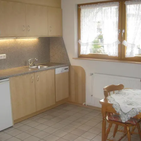 Schwarzwaldhaus Simmelehof Апартаменты Ленцкирх