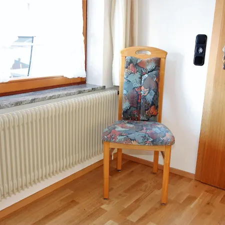 Schwarzwaldhaus Simmelehof لينزكريش