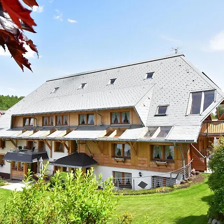 Schwarzwaldhaus Simmelehof * 렌즈키르흐