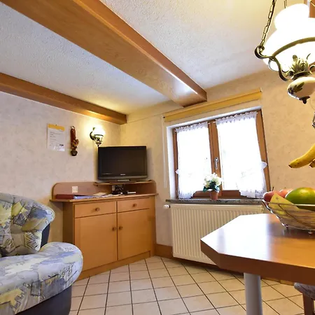 Schwarzwaldhaus Simmelehof * 렌즈키르흐