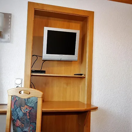 아파트 Schwarzwaldhaus Simmelehof *